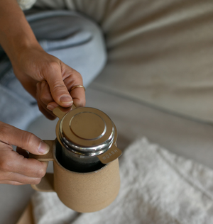 Ceramic mug and tea infuser